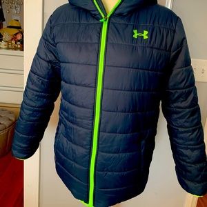 Underamour young men’s jacket